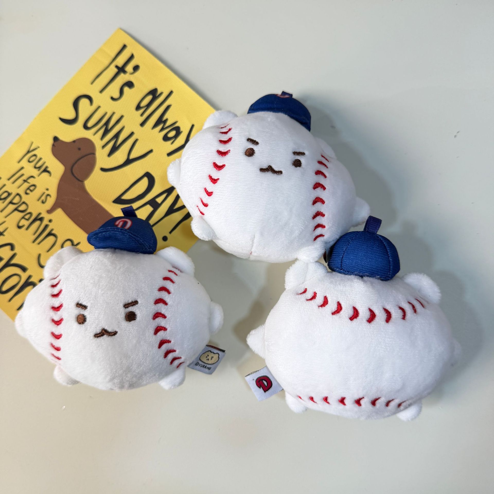 Kawaii Aardappelbeer Baseball  - Gaming Console Keychain recensie en prijs