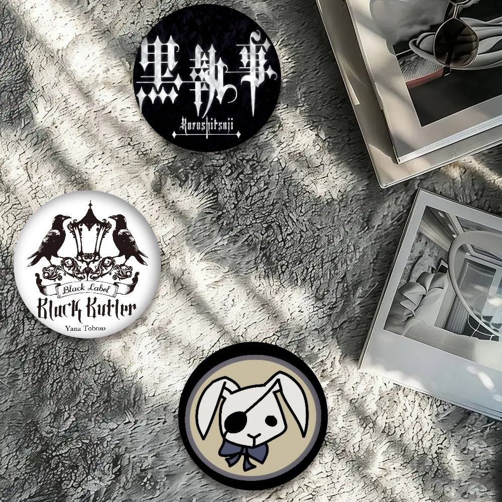 Anime Zwart logo Butler horror - Gaming Console Buttons recensie en prijs